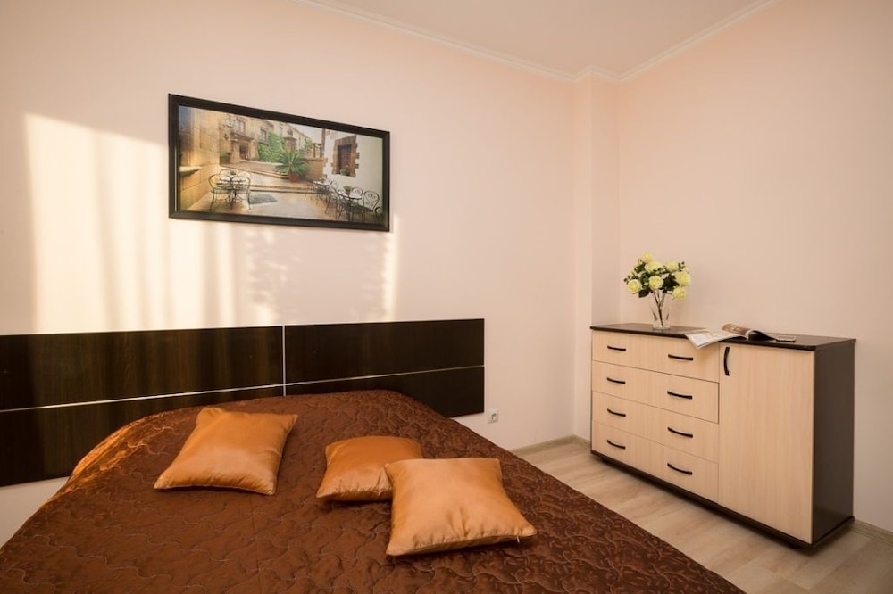 Apartment on Tsiolkovskogo, 29-499 photo 2