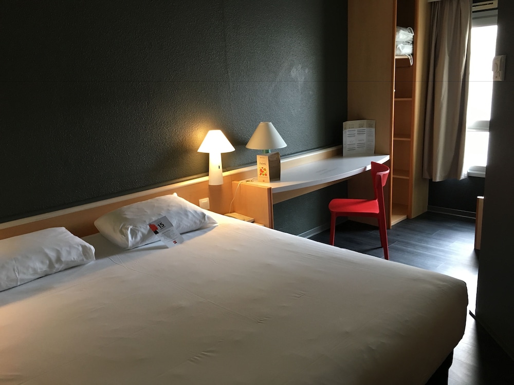Standard Room, 1 Double Bed - Photo 2