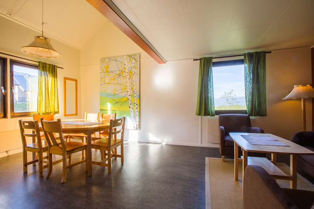 Standard Cabin, 2 Bedrooms (6 Beds) photo 3