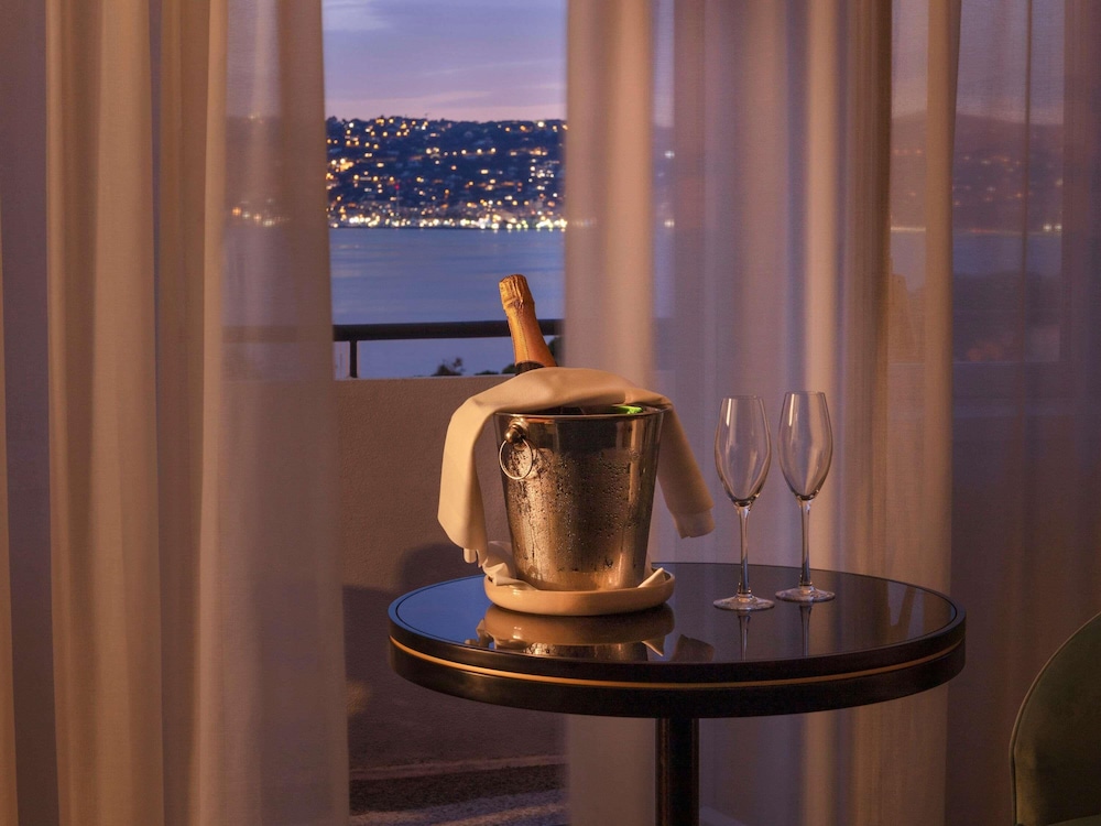 Junior Suite, 1 Double Bed, Balcony, Sea View - Photo 6