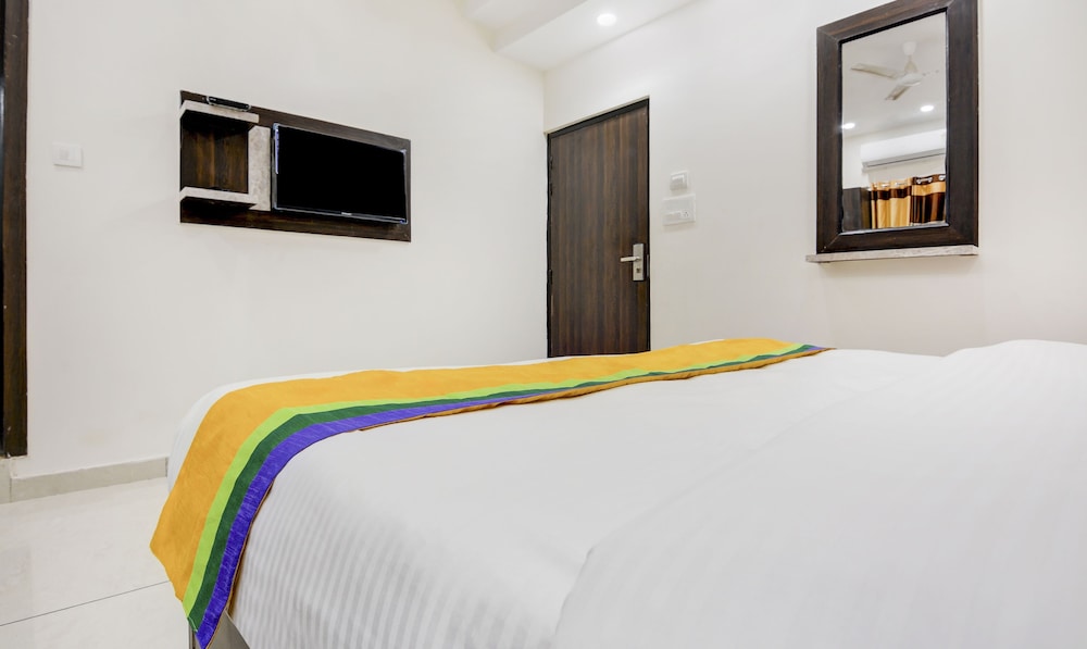 Deluxe Room - Photo 4