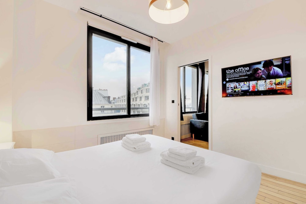 Family Apartment, City View photo 3