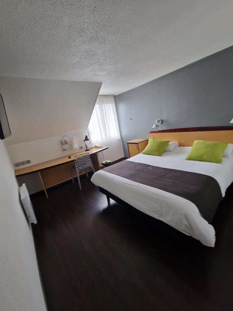 Standard Room, 1 Double Bed - Photo 7