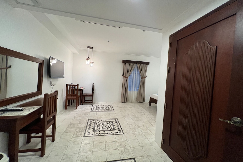 Classic Studio Suite photo 2