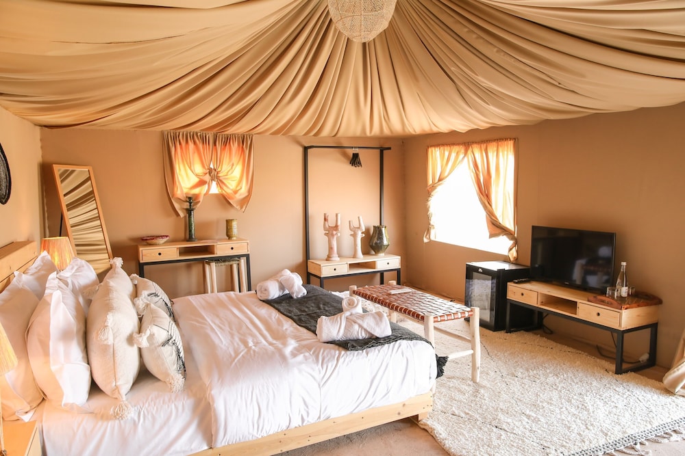 Glamping Deluxe Triple photo 3