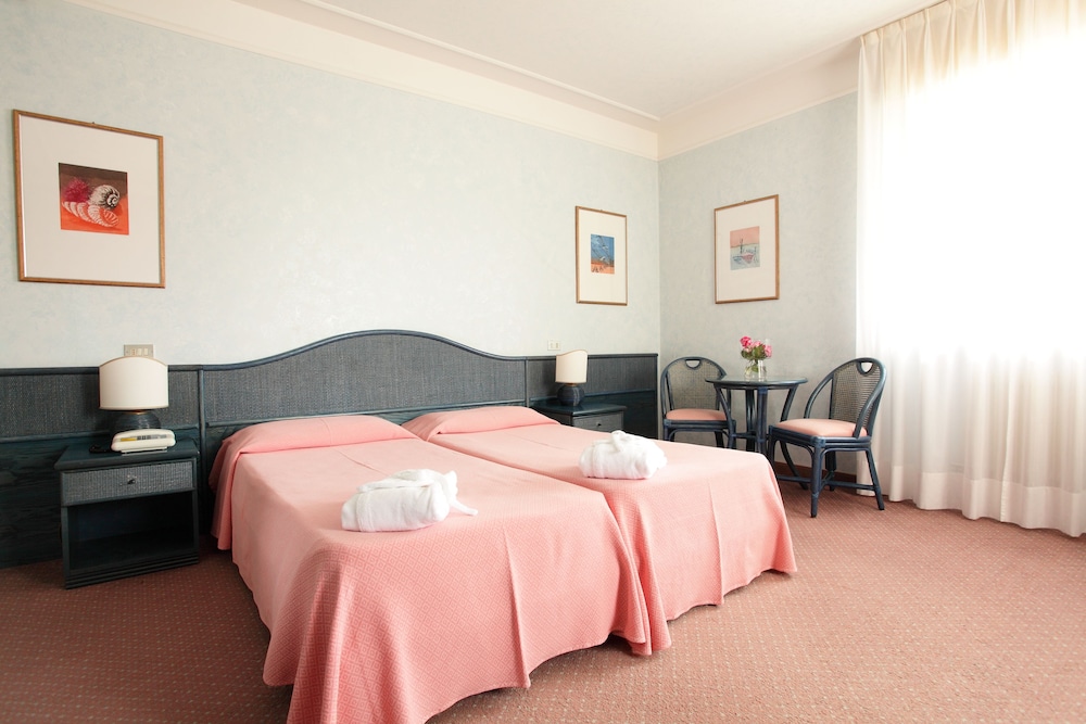 Double Room Single Use