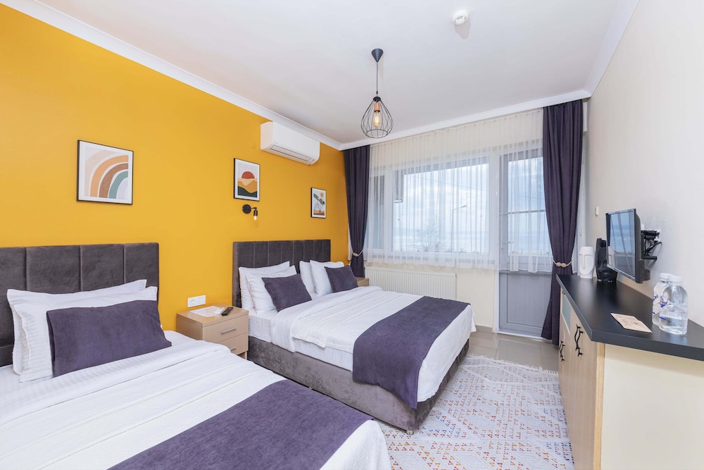 Kiraz Otel, Uc Kisilik Oda photo 1