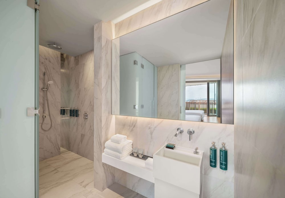 Room, 2 Bedrooms, Ocean View (Residence) thumbnail 6