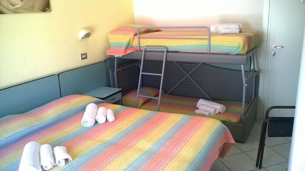 Quadruple Room, Private Bathroom