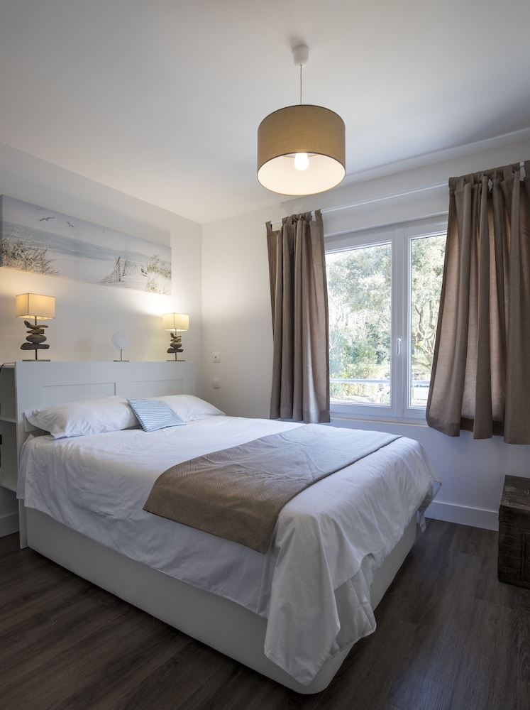 Standard Double Room, 1 Bedroom, Garden View, Garden Area