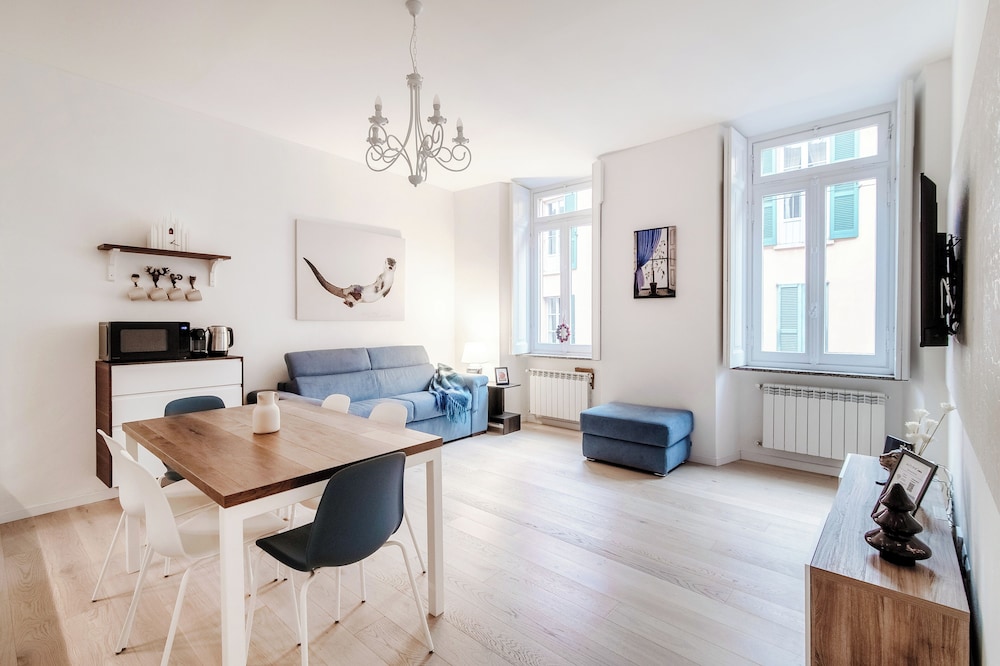 Family Apartment, City View