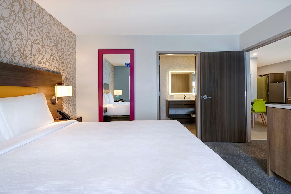 Suite, 1 Bedroom, Non Smoking - Photo 7