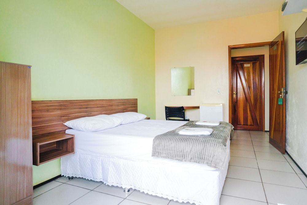 Standard Twin Room photo 2