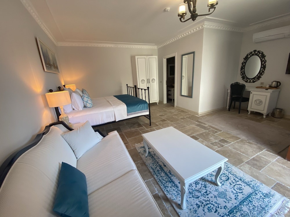 Superior Double Room - Photo 21