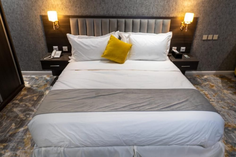 Economy Room, 1 Bedroom, City View, Mezzanine