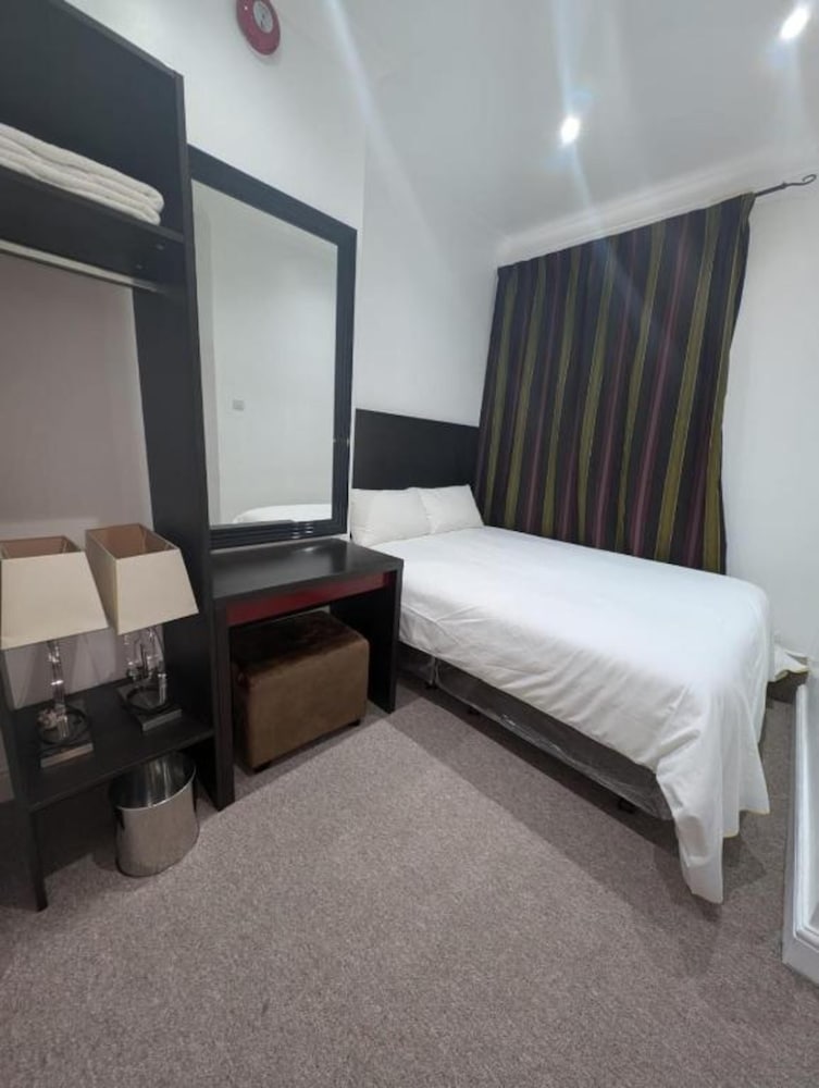 Standard Room photo 3