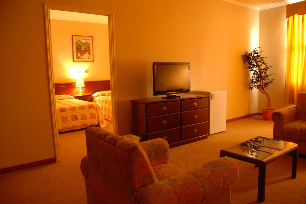 Double Room - Photo 3