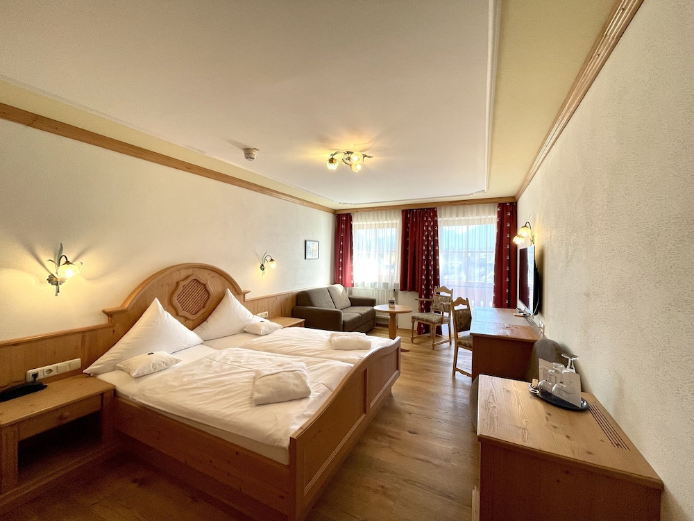 Comfort Twin Room photo 3