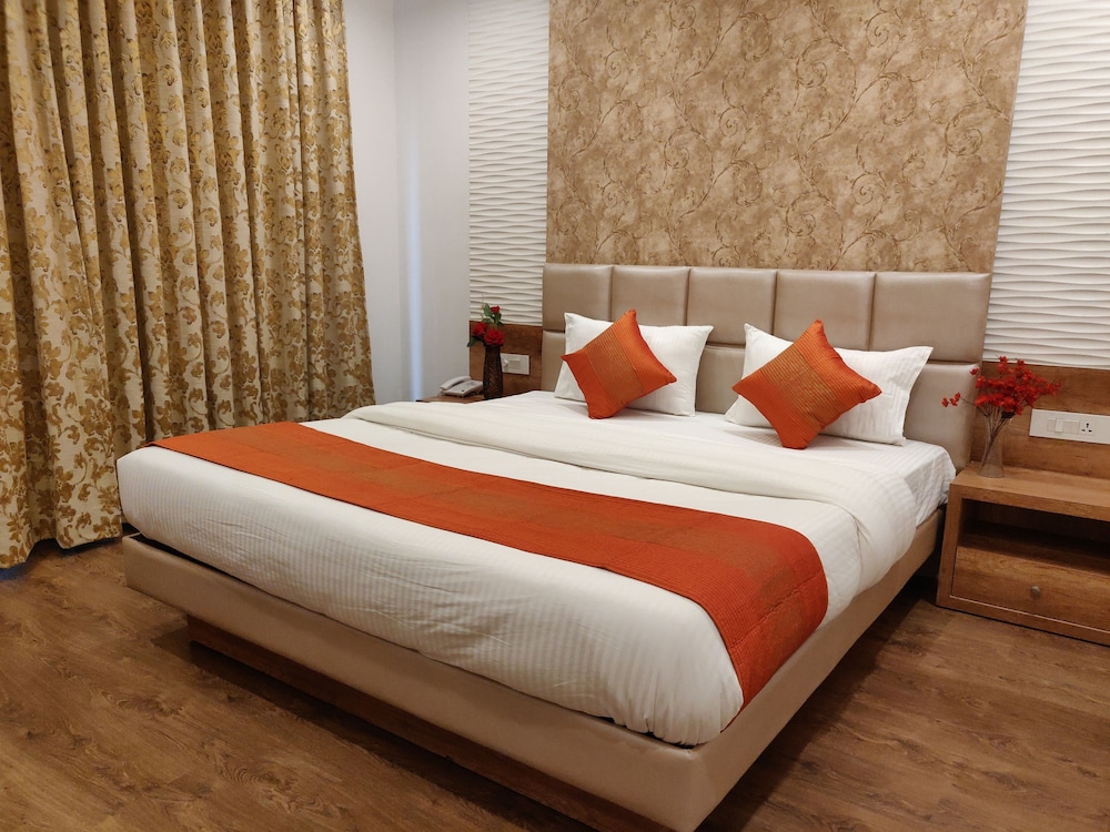 Deluxe Double Room, 1 Queen Bed, Accessible
