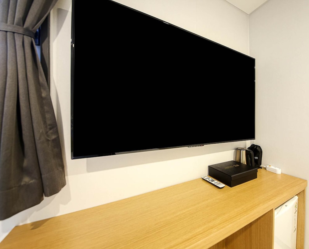 Deluxe Room - Photo 1