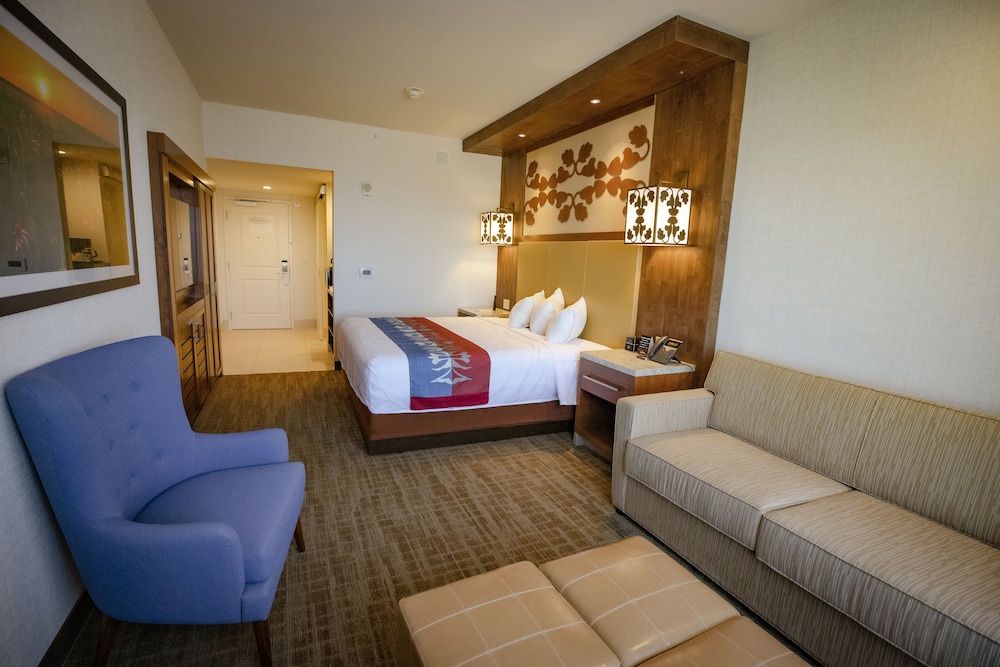 Signature Single Room