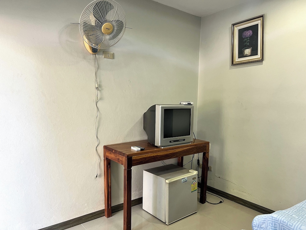 Standard Twin Room photo 2