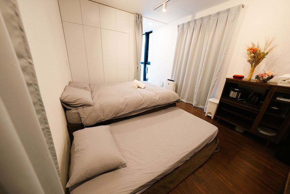 Basic Condo, Non Smoking (Type B-4) photo 3