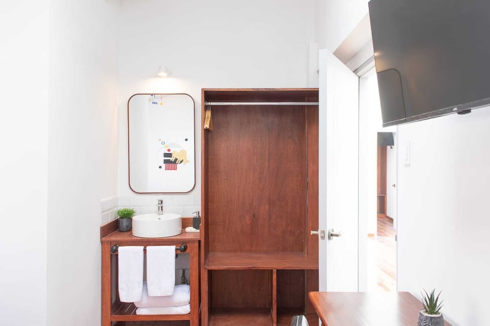Standard Room, City View photo 1