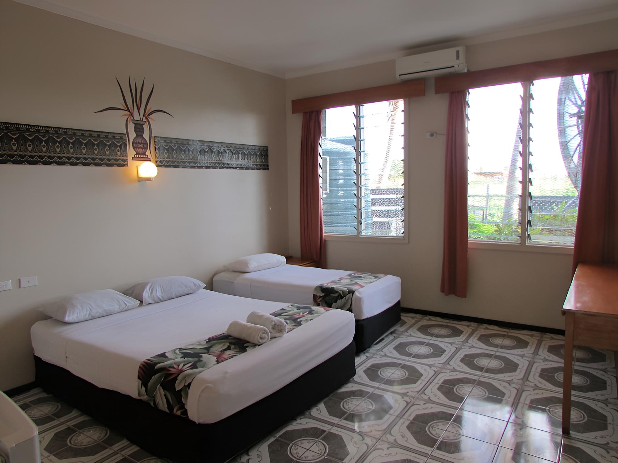 Air-Condition Poolside Suite photo 1