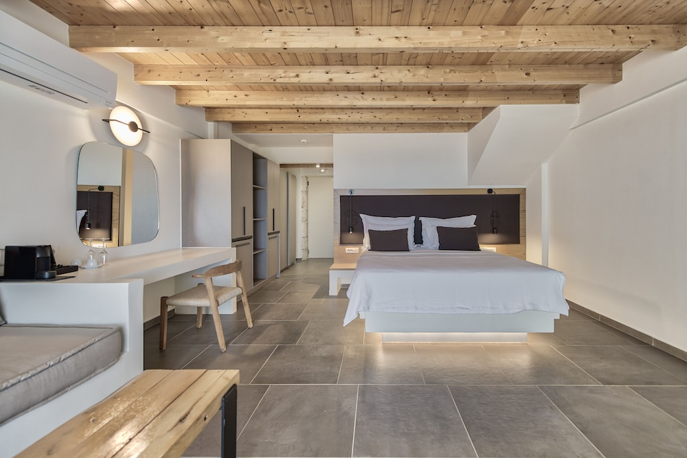 Signature Suite, Private Pool, Sea View