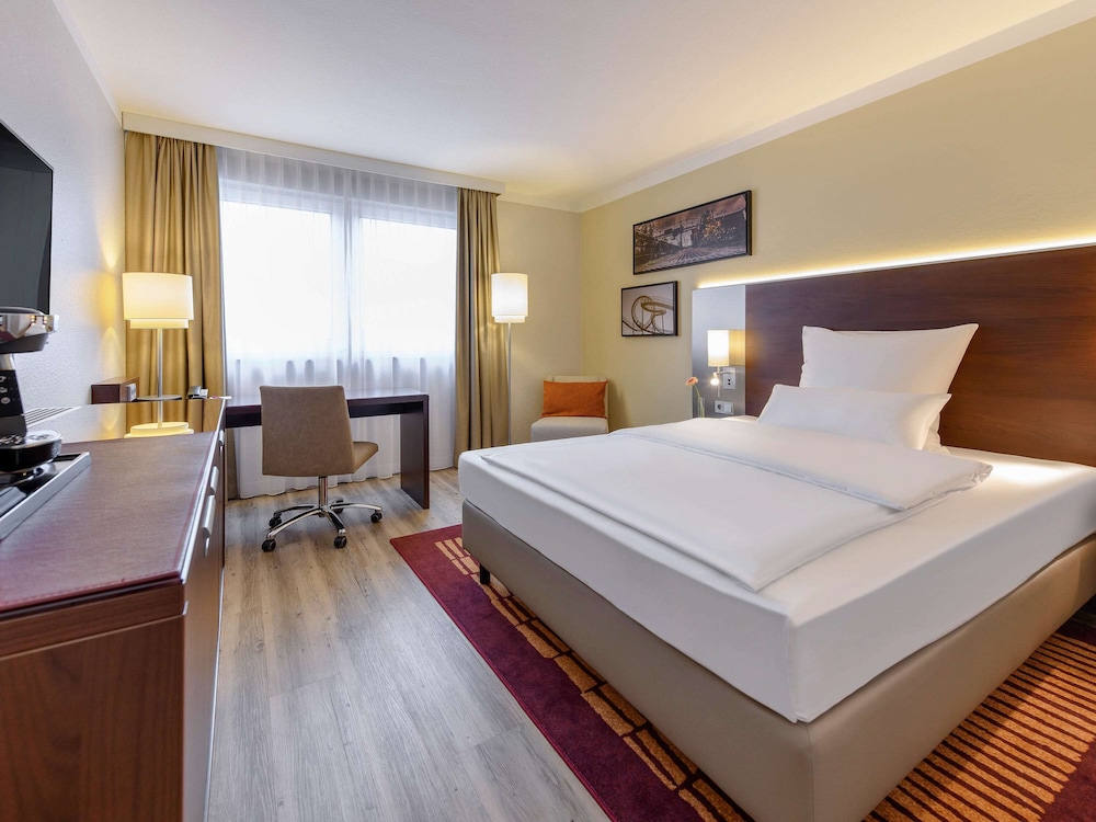 Standard Room, 1 Double Bed with Sofa bed - Photo 2