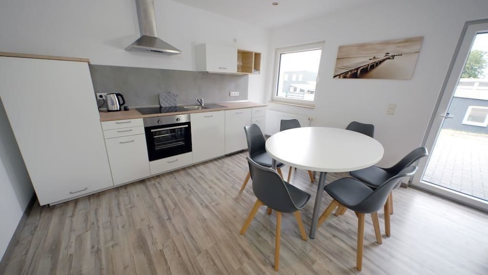 Apartment, 2 Bedrooms, Accessible, Non Smoking photo 2