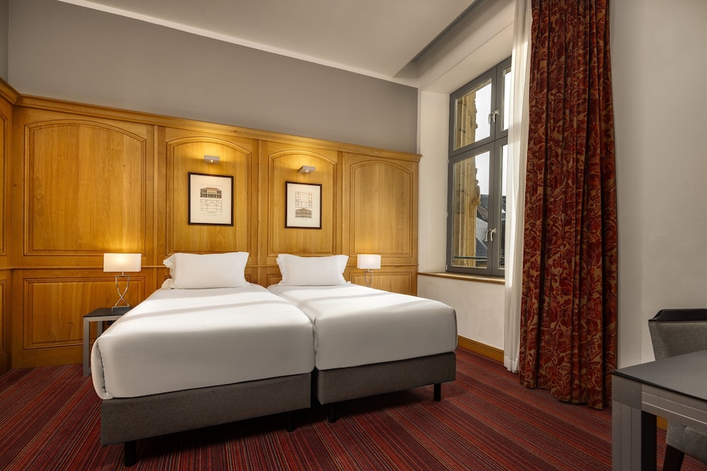 Privilege Double Room city view