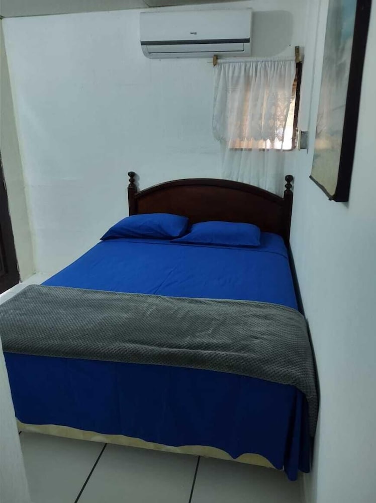 Basic Single Room (AC) photo 2