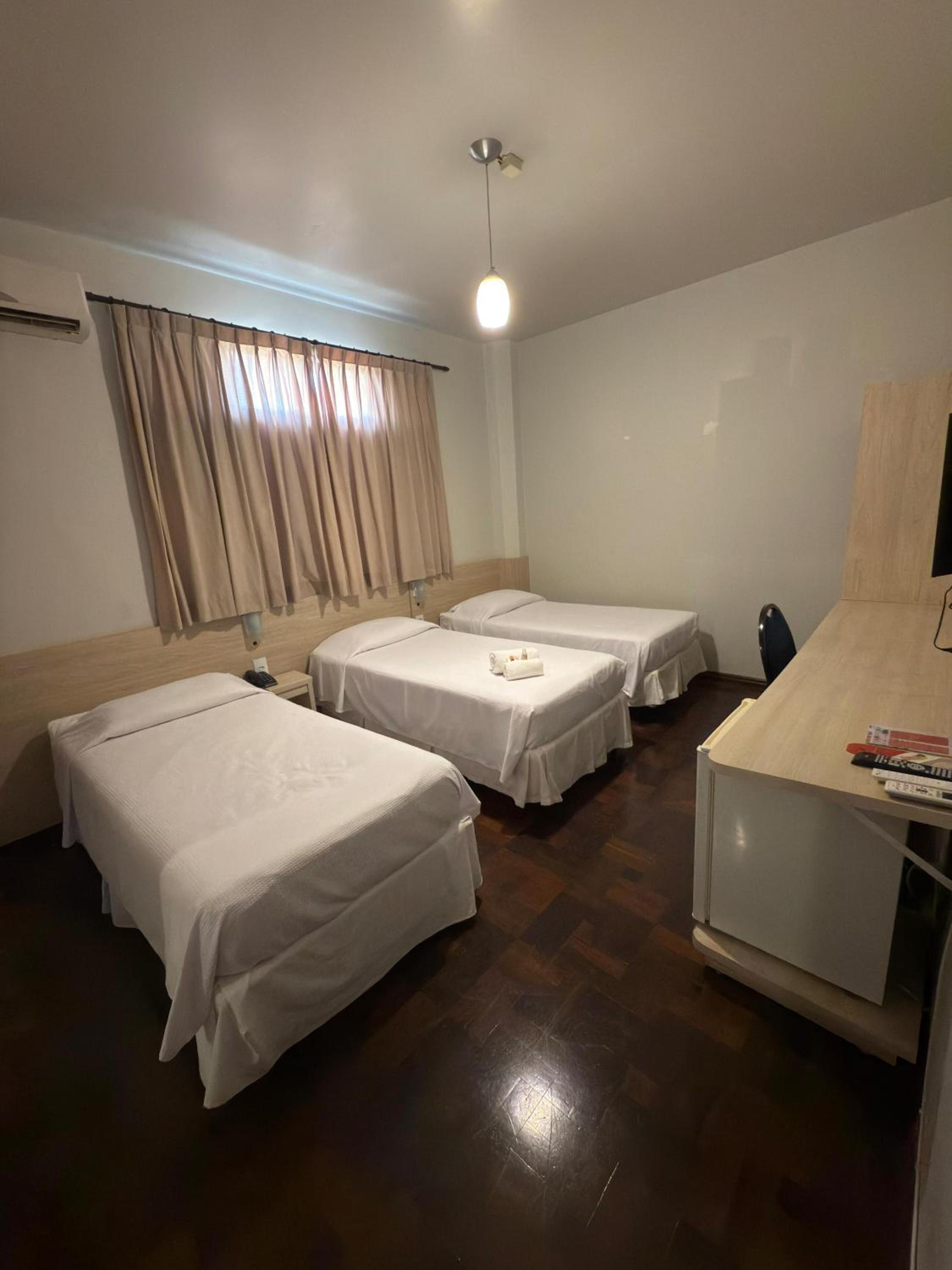 Basic Triple Room photo 1