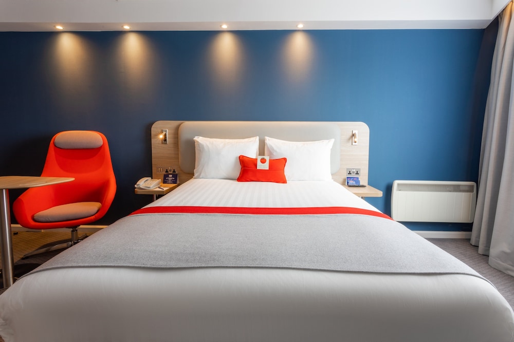 Standard Room (with Free Hot Breakfast) - Photo 9