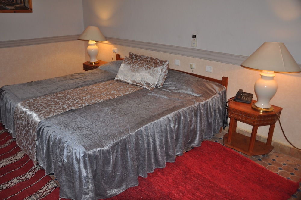 Standard Room photo 2