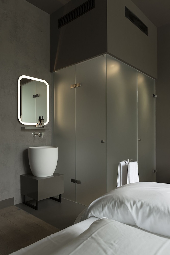 Chambre Double Standard, 1 grand lit (Small) photo 2