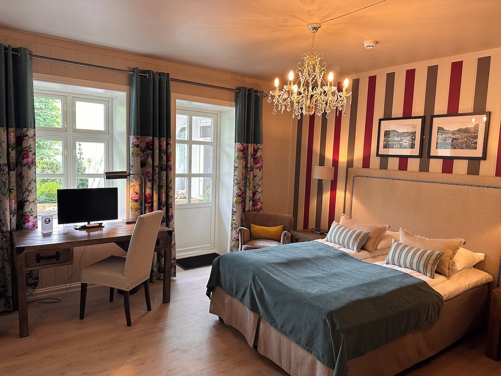 Family Quadruple Room