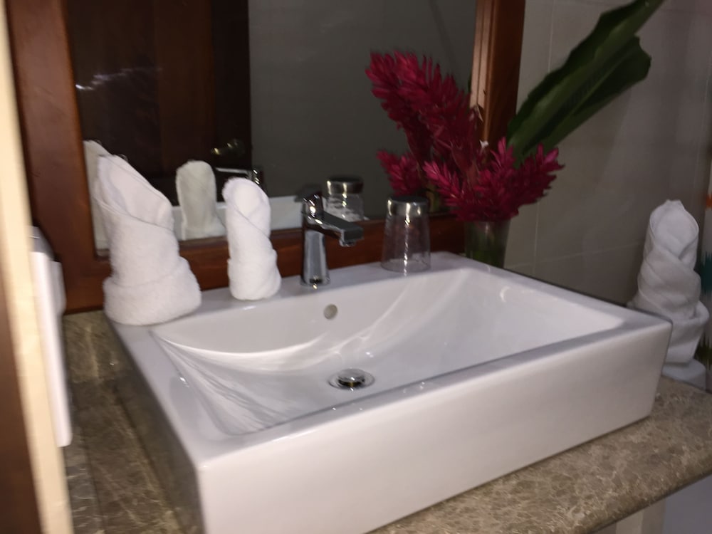Junior Suite, 1 Bedroom, Lake View, Lakeside photo 2