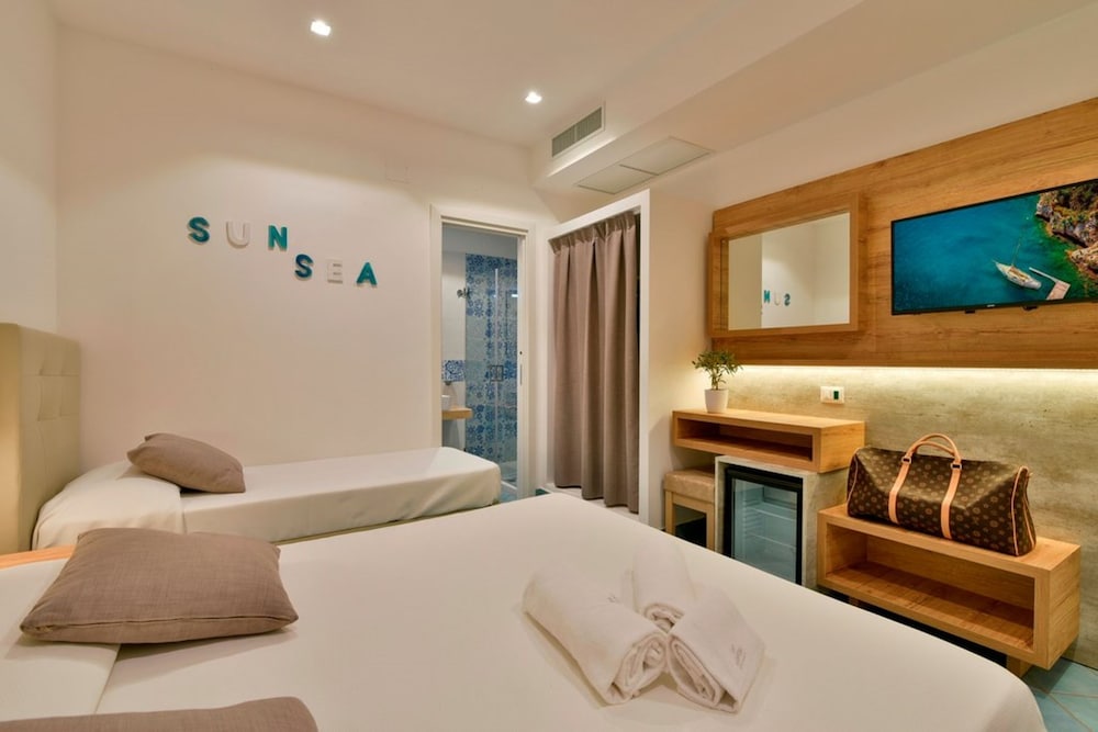 Superior Double or Twin Room, Garden View