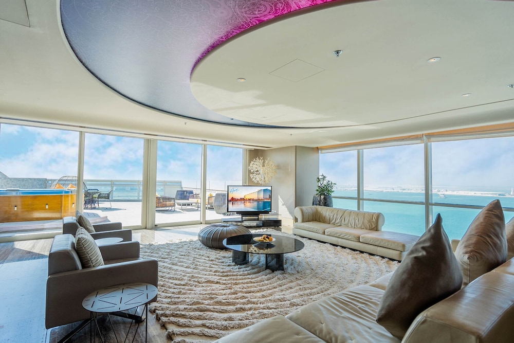 Royal Suite photo 3