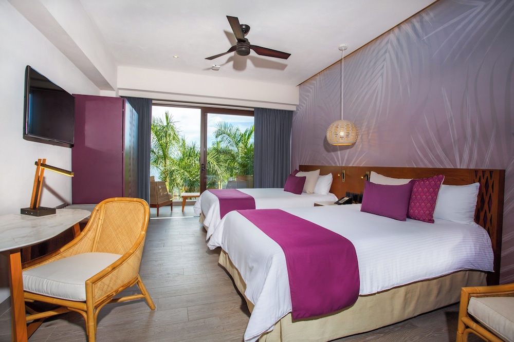 Lush Room, 2 Double Beds, Adults Only (Garden View) - Photo 5