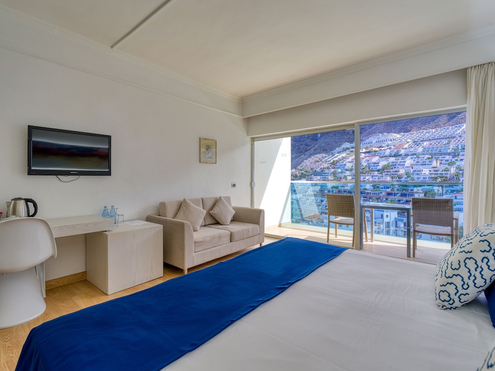 Habitación Doble, Balcón, Vista a la Montaña
