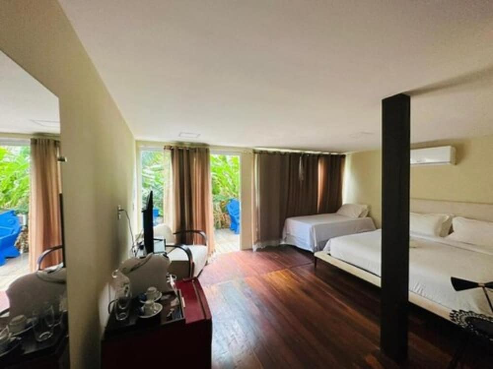 Valley View Suite, Ground Floor photo 2