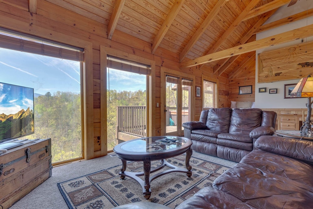 Cabin (Bearly Heaven)