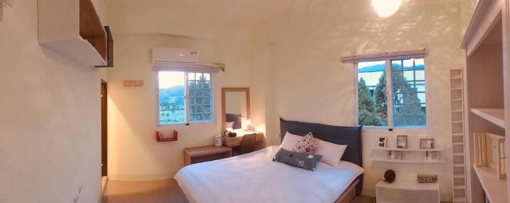 Double Room(Middle-size, White) photo 2