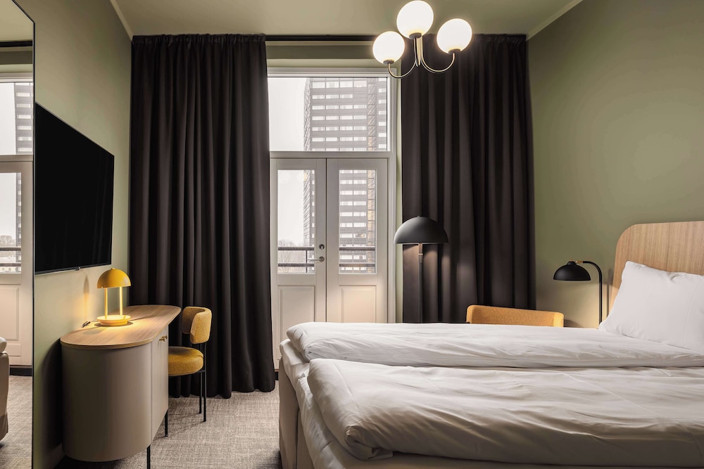 Standard Twin Room - Photo 4