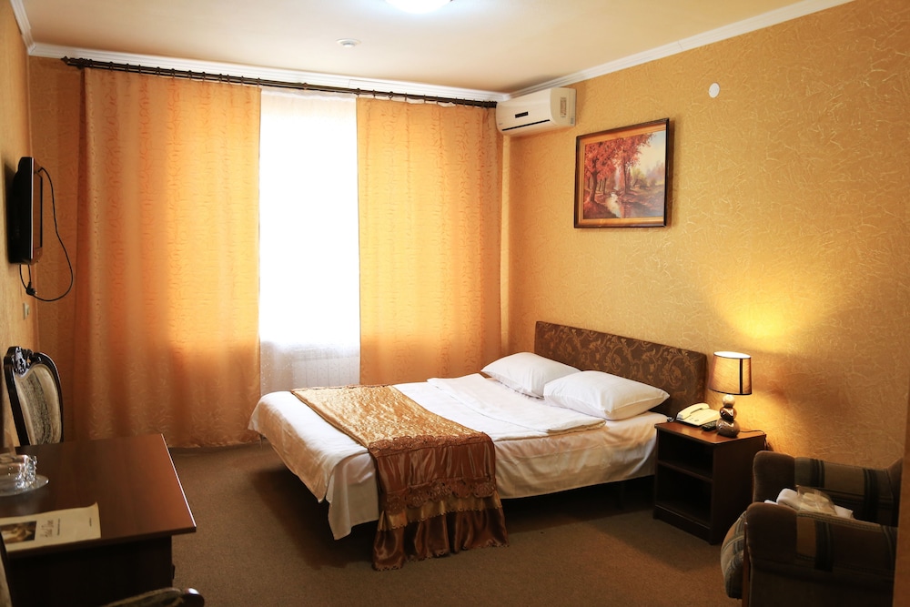 Standard Double Room photo 2