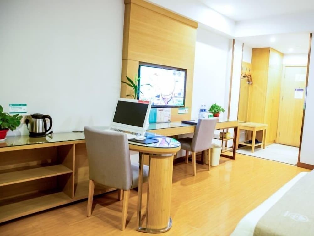 Deluxe Twin Room photo 1